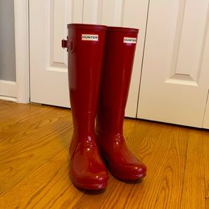 Orig Tall Gloss Hunter Boots - red size 6 women’s